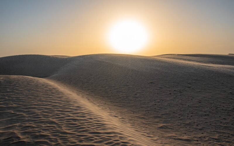 Coucher de soleil désert tunisien